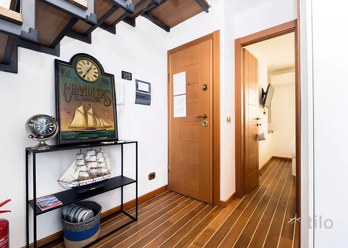 | Parking | Wifi | A/c| Sea View By Tilo Apartman