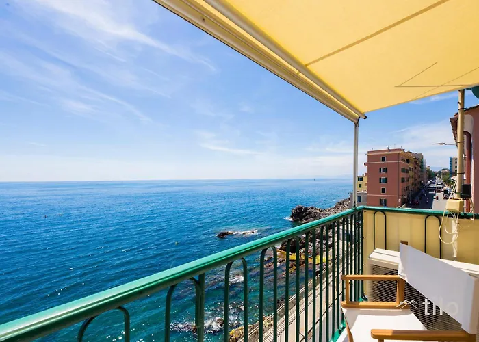 | Parking | Wifi | A/c| Sea View By Tilo 아파트 제노바