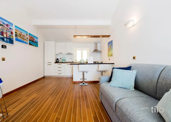 | Parking | Wifi | A/c| Sea View By Tilo *