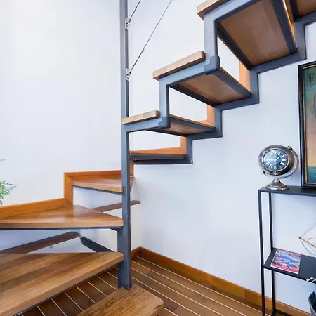 Apartment | Parking | Wifi | A/c| Sea View By Tilo *
