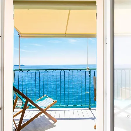 | Parking | Wifi | A/c| Sea View By Tilo Apartment Genoa