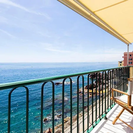 Apartment | Parking | Wifi | A/c| Sea View By Tilo Genoa